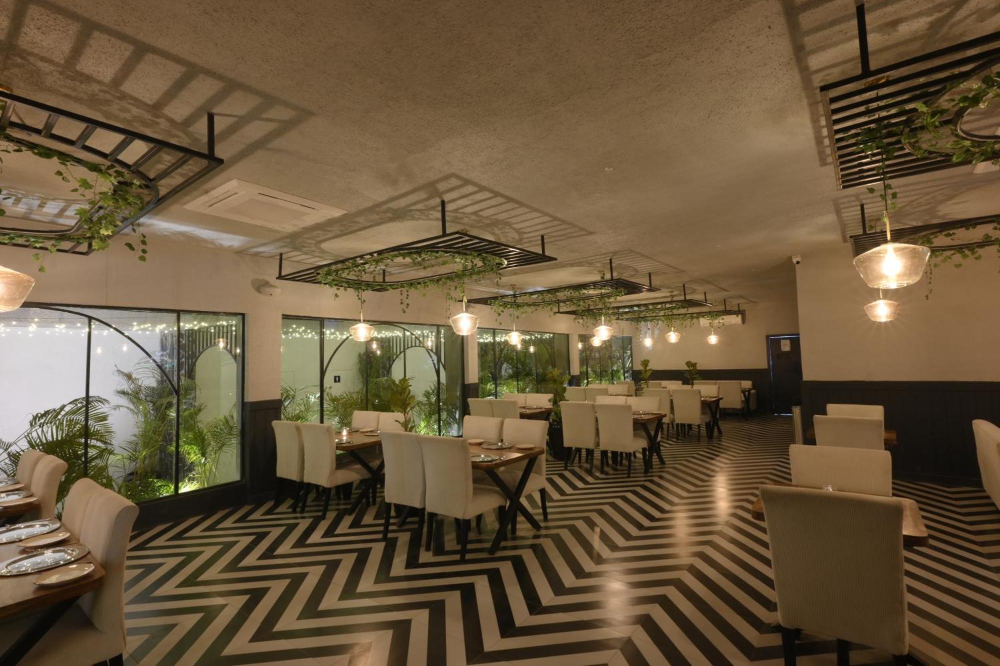 Vintclub Resort Lucknow Exterior foto